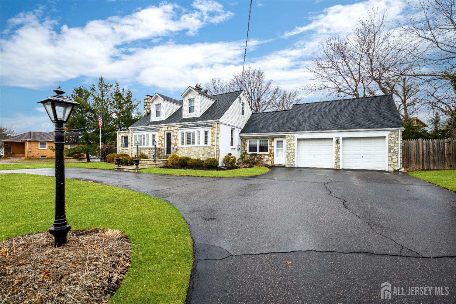 Property Photo:  2371 Pennington Road  NJ 08534 