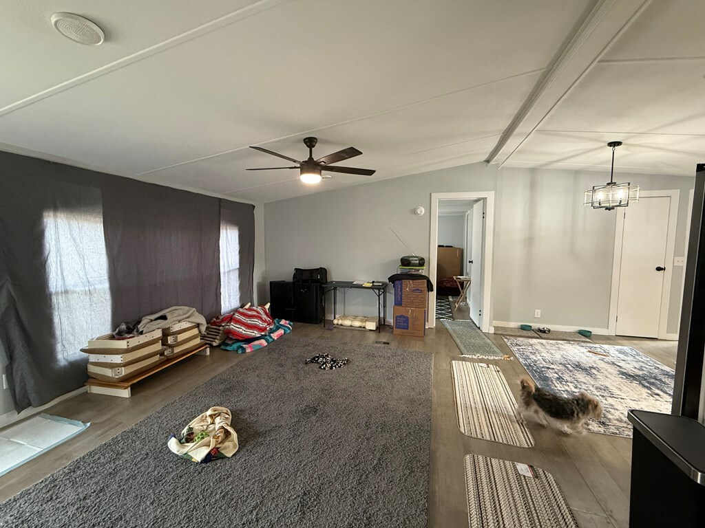 Property Photo: 201 Railroad KY 41268