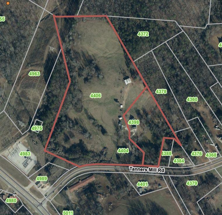 Property Photo: 4404 Tanners Mill Road GA 30517