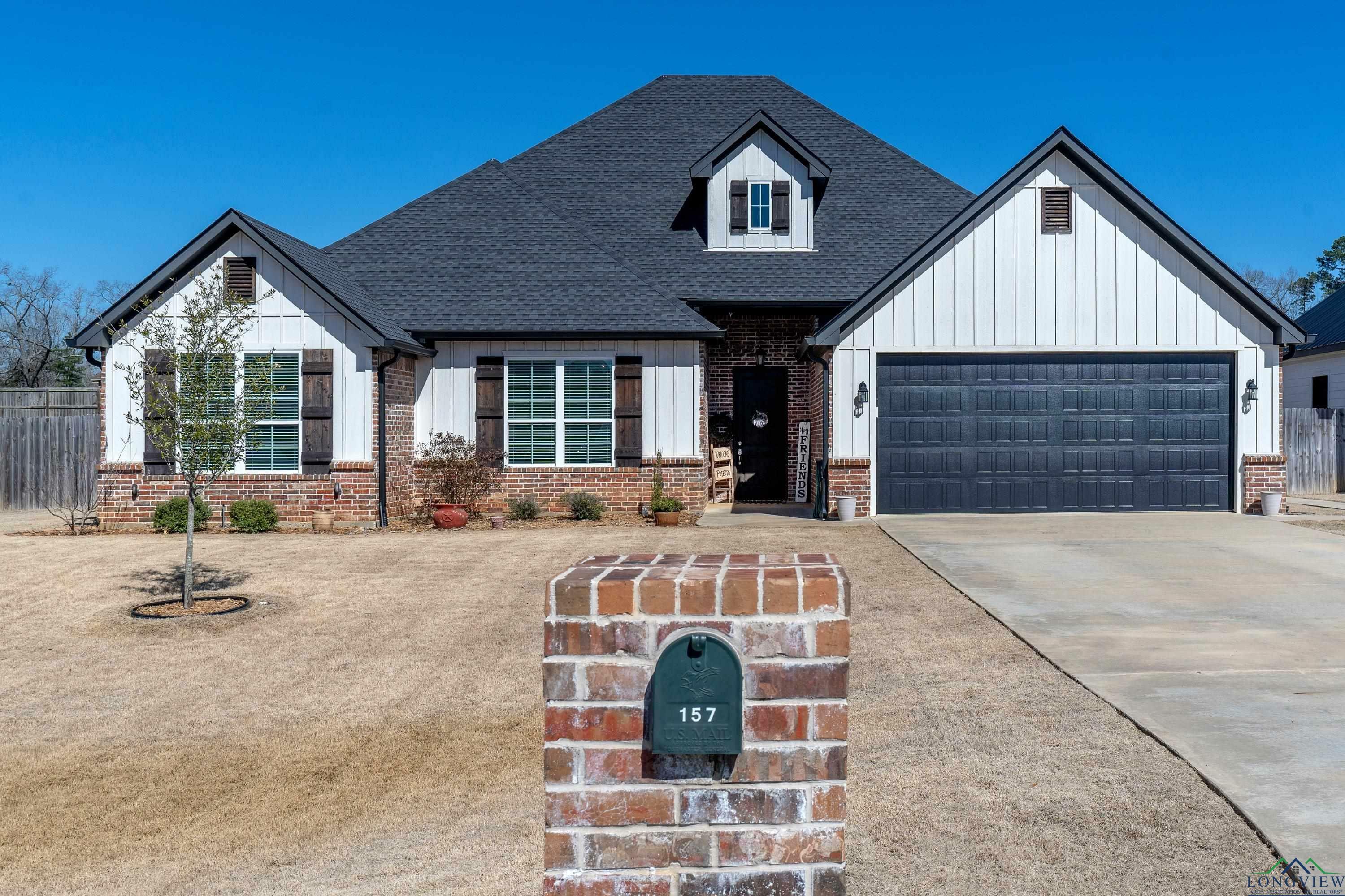 Property Photo:  157 Eagles Perch Ct  TX 75640 