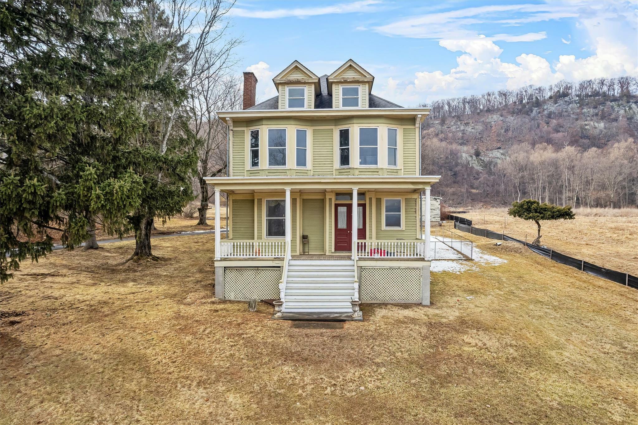 Property Photo:  114 Windsor Highway  NY 12553 