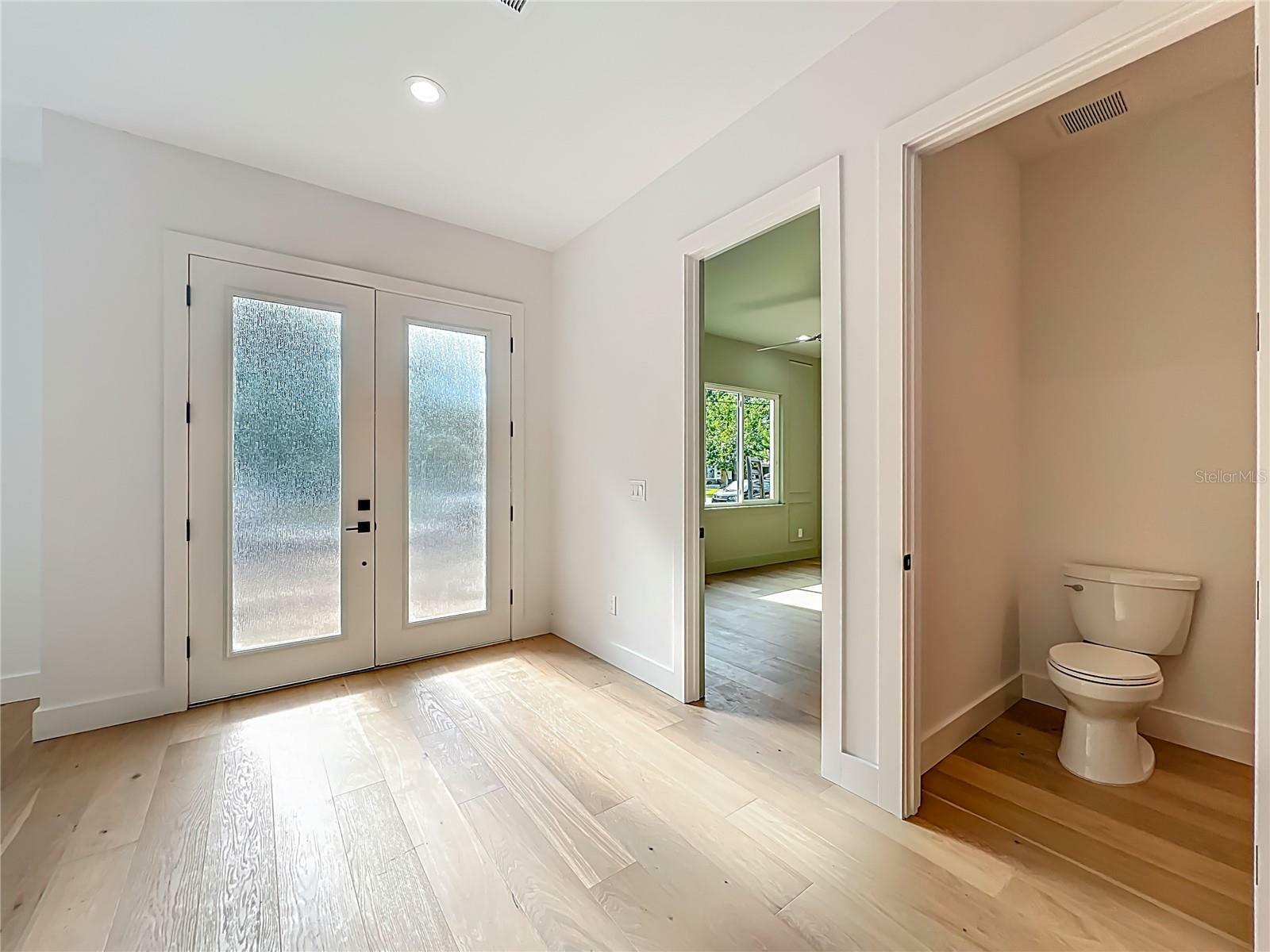 Property Photo: 3206 Harrison Avenue FL 32804