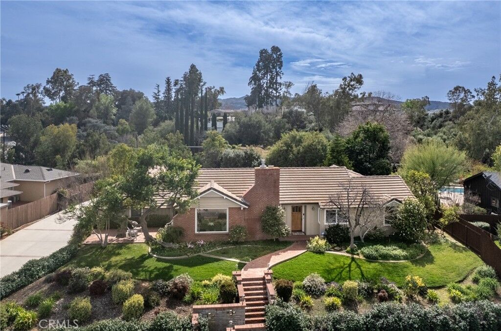 Property Photo: 1227 Mira Monte Drive CA 92373