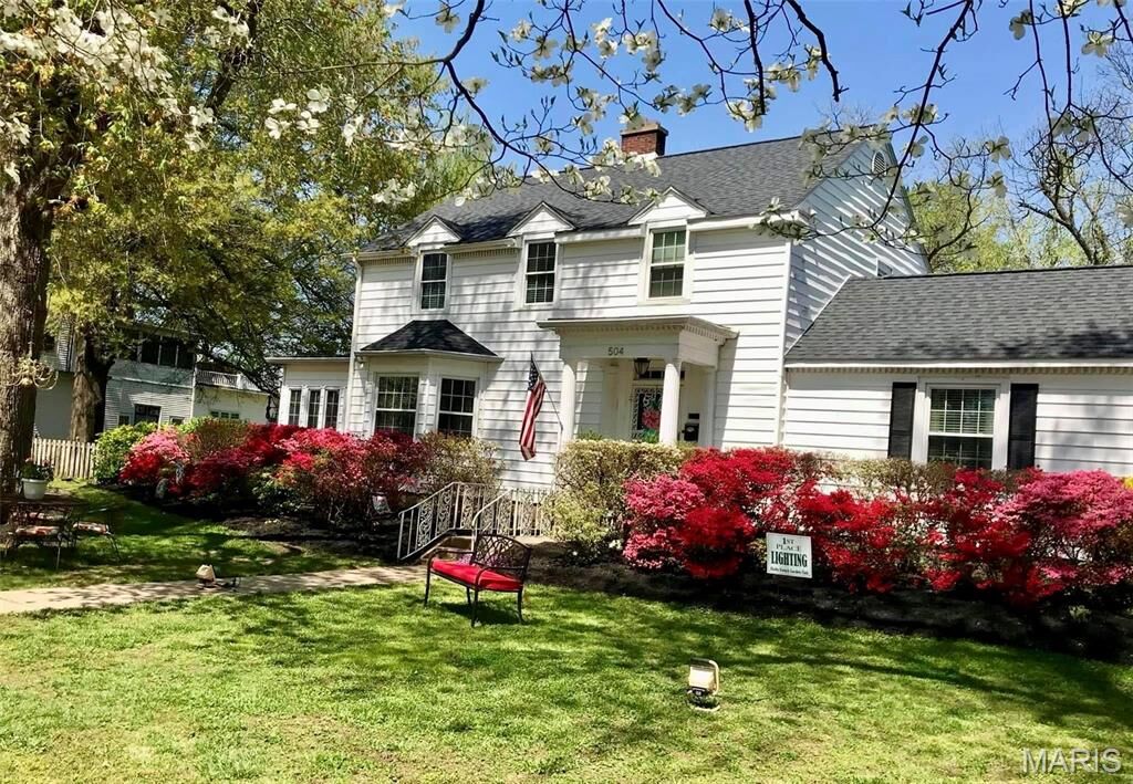 Property Photo: 504 E Cypress Street MO 63834
