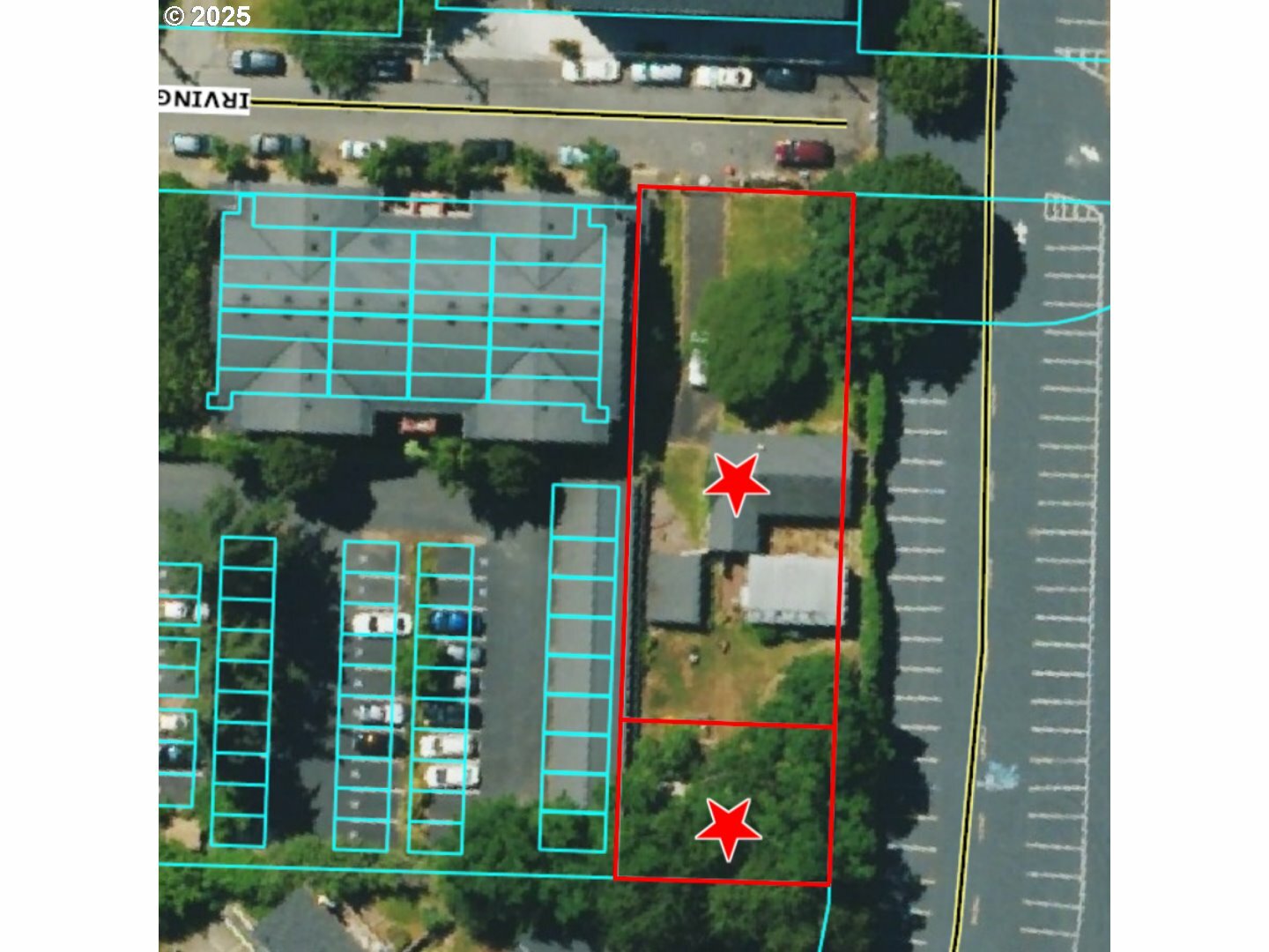 Property Photo: 9737 NE Irving St OR 97220