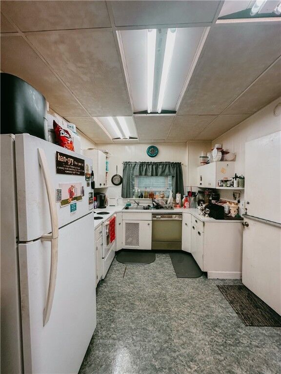 Property Photo: 940 N Bridge Street 1-4 WI 54729
