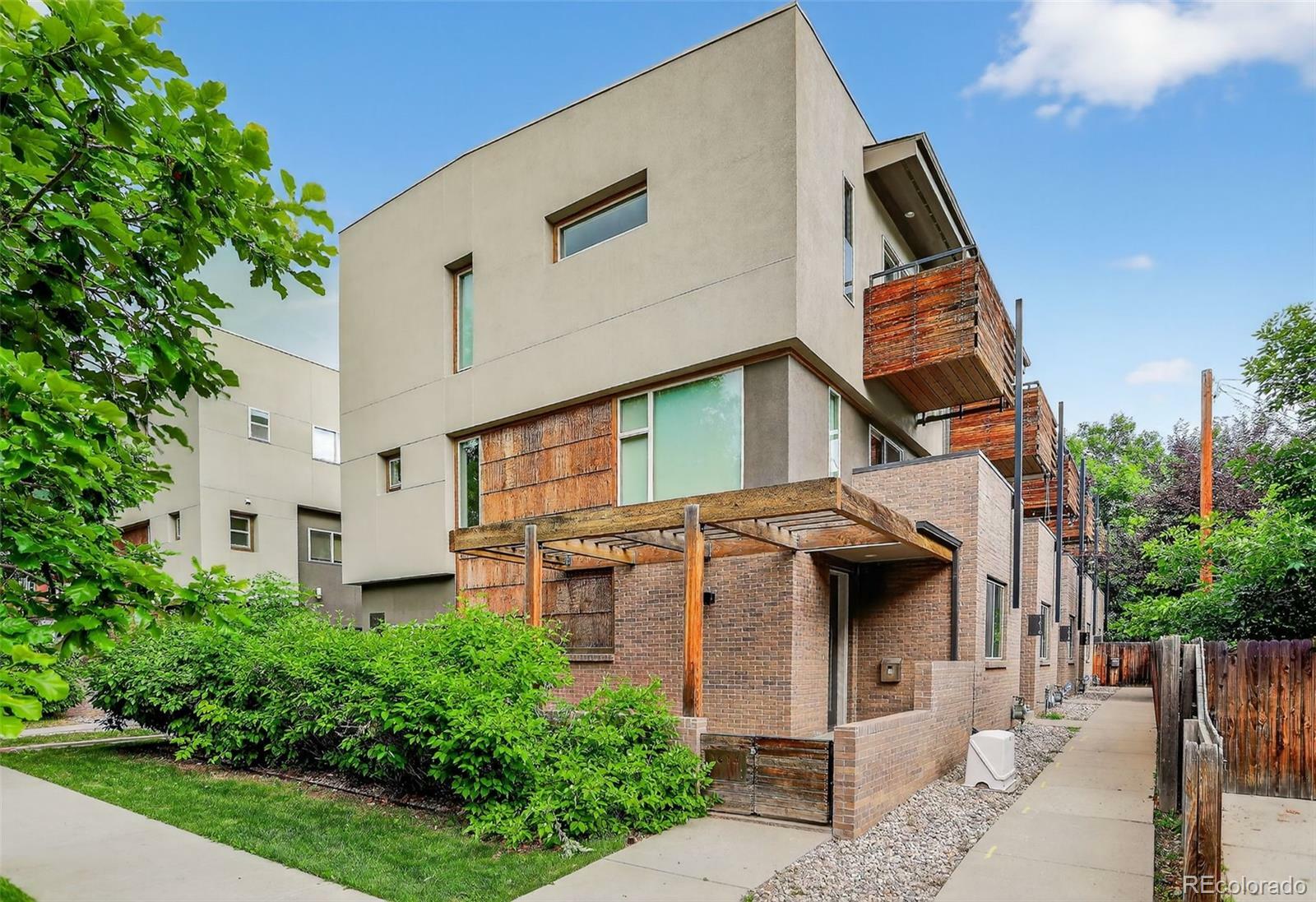 Property Photo: 1614 N Gilpin Street CO 80218