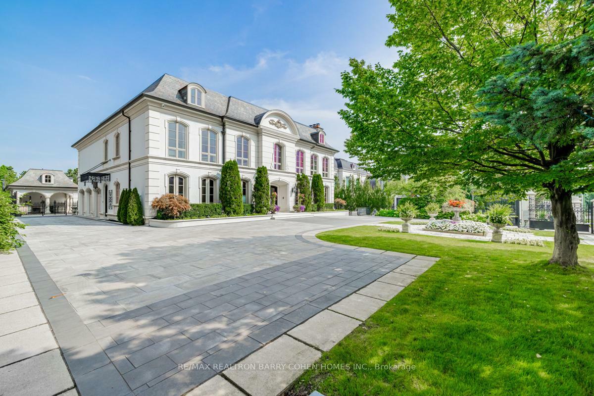 Property Photo: 31 Thornbank Road ON L4J 2A1