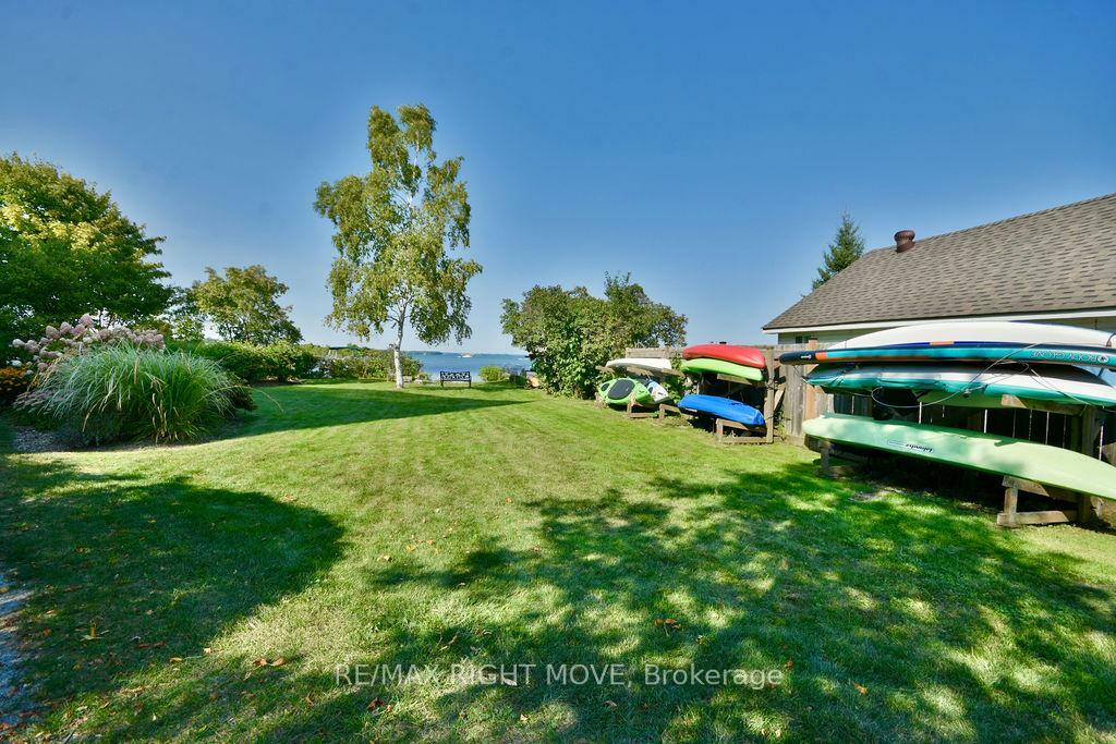 Photo de la propriété:  140 Cedar Island Rd 410  ON L3V 1T1 