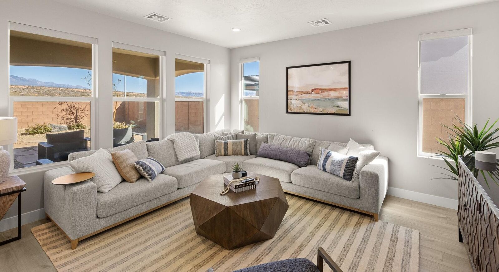 Property Photo:  4712 W 2820 S  UT 84737 