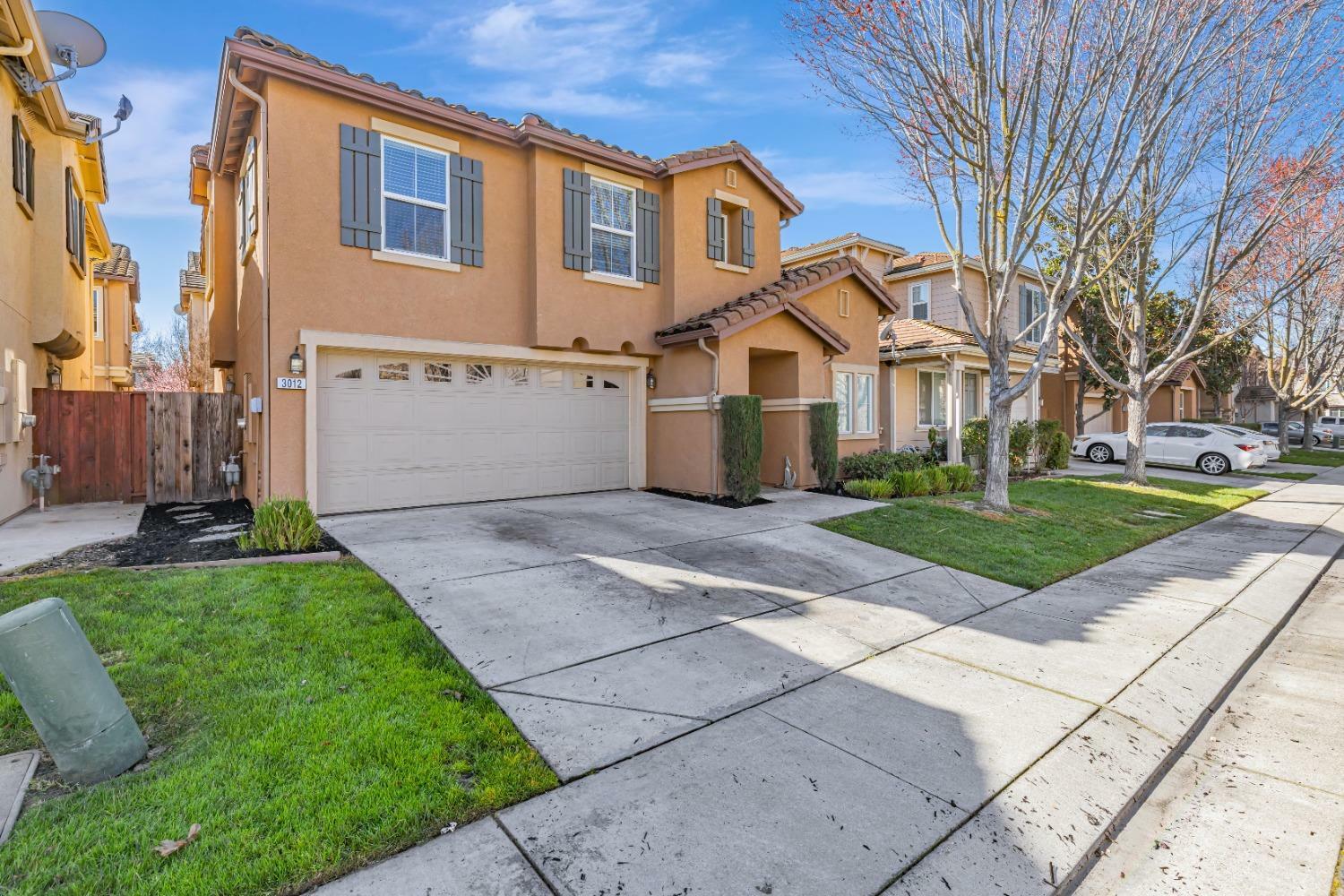 Property Photo:  3012 Calla Lily Lane  CA 95209 