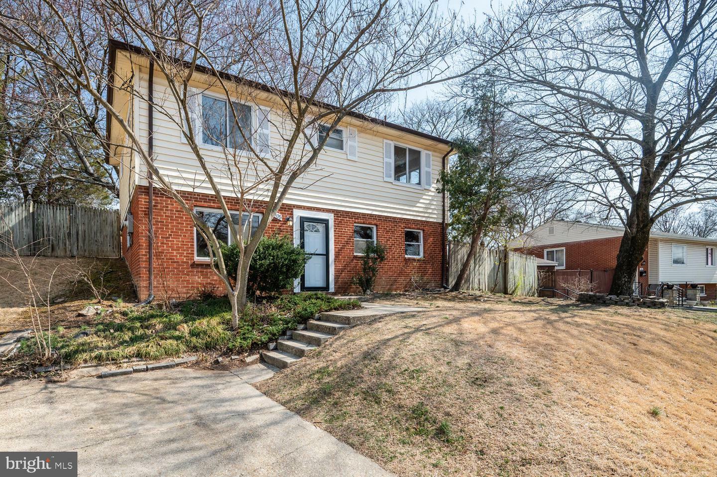 Property Photo: 6905 Furman Parkway MD 20737