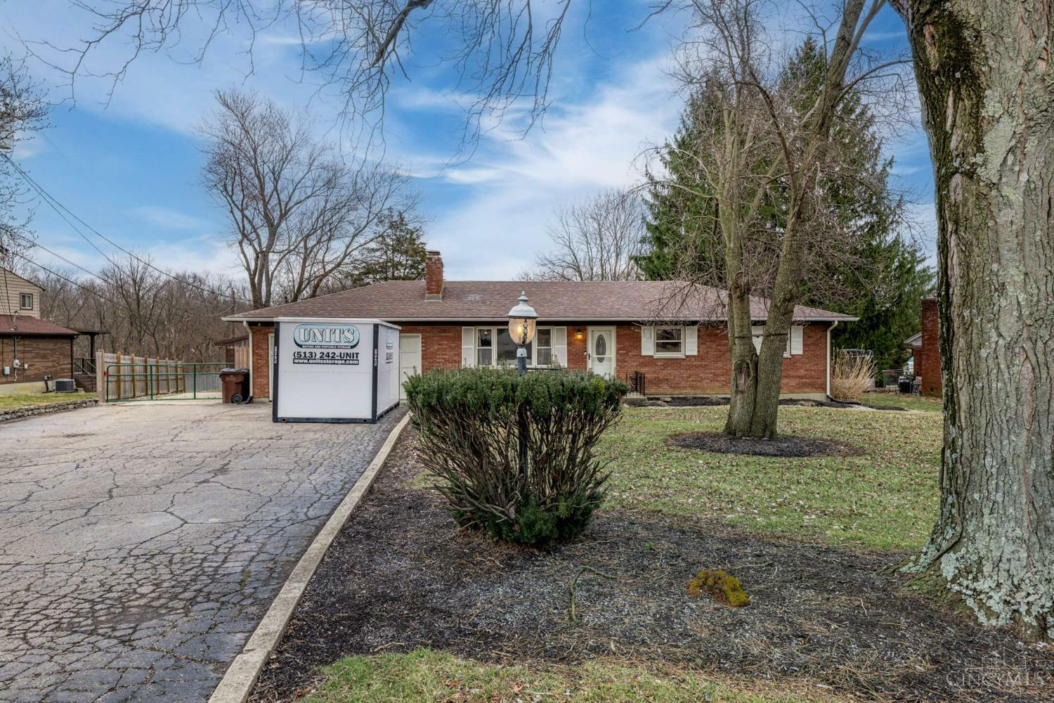 Property Photo: 4610 S Dixie Highway OH 45005