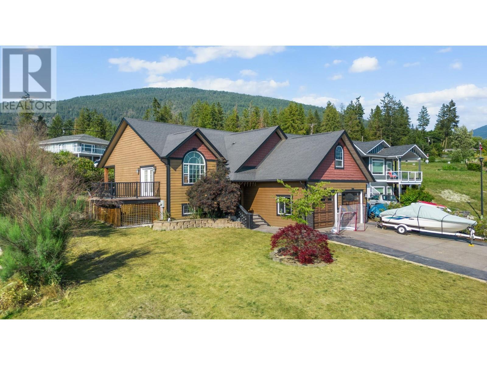 1028 Purcell Crescent  Creston BC V0B 1G3 photo