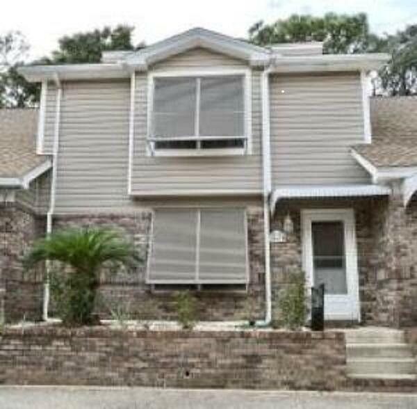 946 Ashley Lane Unit C  Fort Walton Beach FL 32547 photo