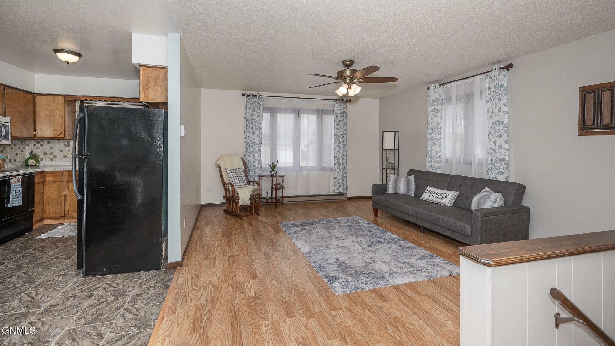 Property Photo:  107 10th Street NE  ND 58523 