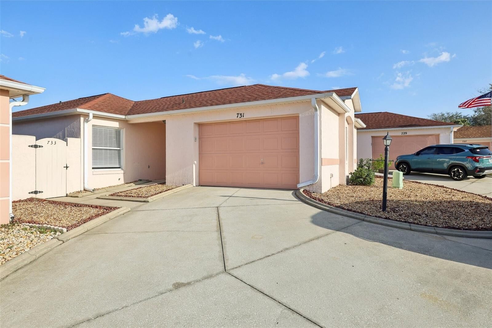 Property Photo: 731 Hernandez Drive FL 32159