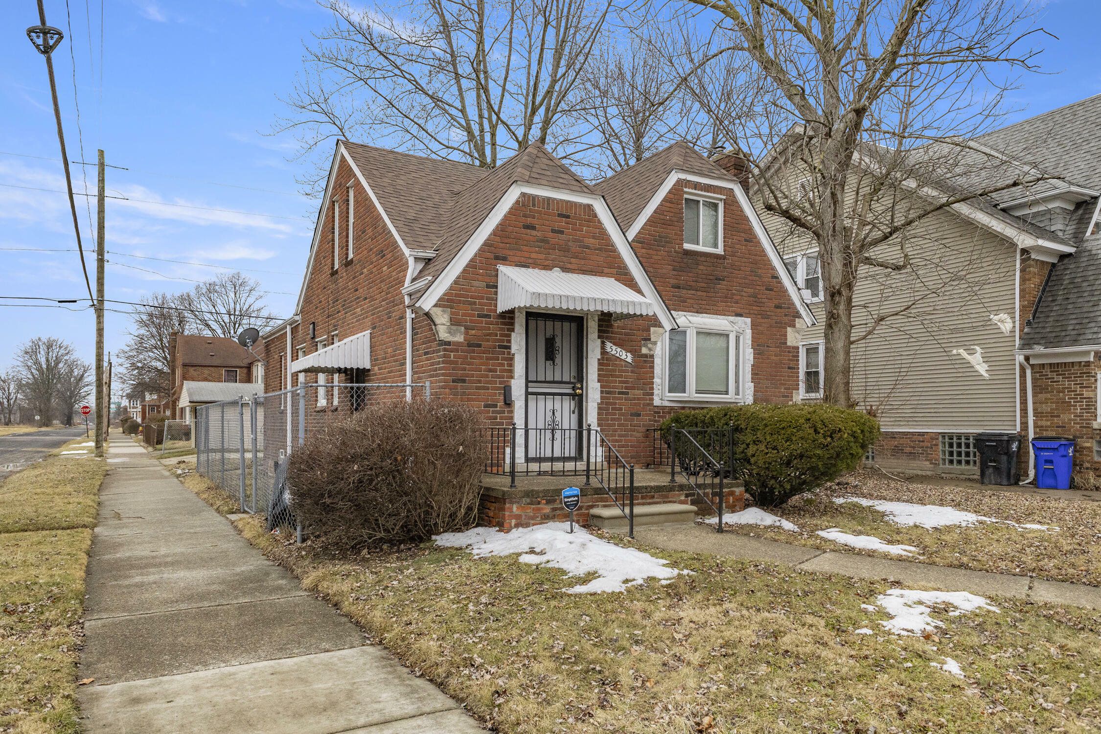 Property Photo:  5503 Somerset Avenue  MI 48224 