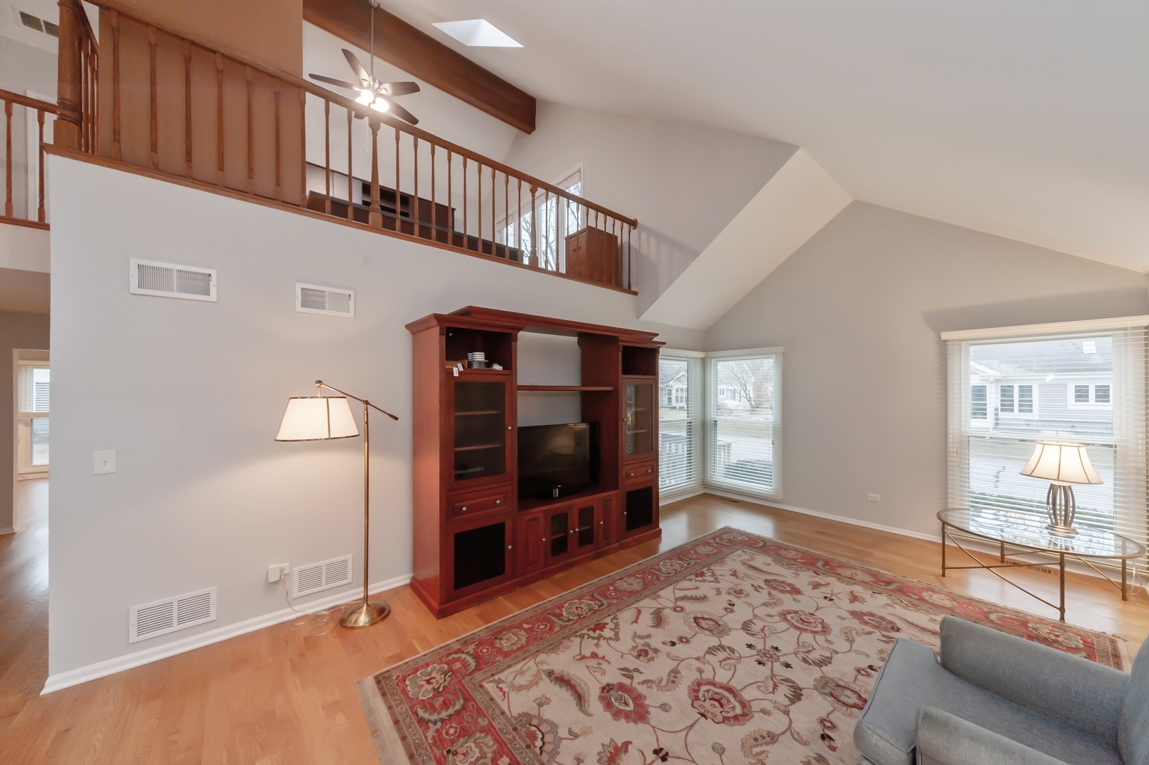 Property Photo:  2128 N Lake Shore Circle Circle  IL 60004 