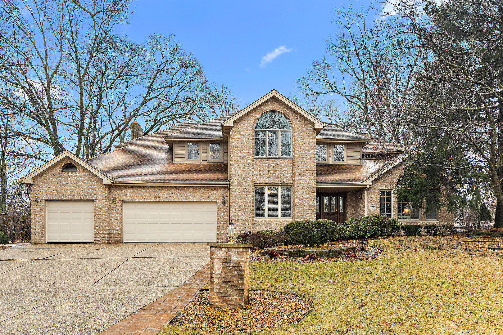 Property Photo: 6211 Kimberly Drive IL 60477