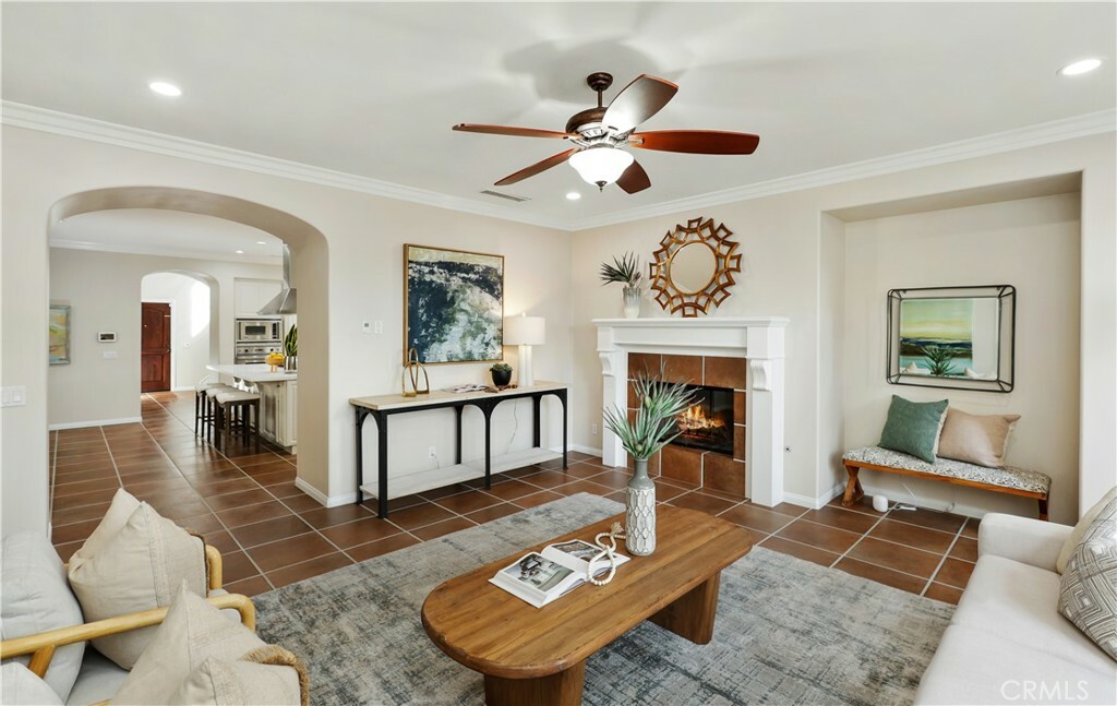 Property Photo:  36 Secret Garden  CA 92620 