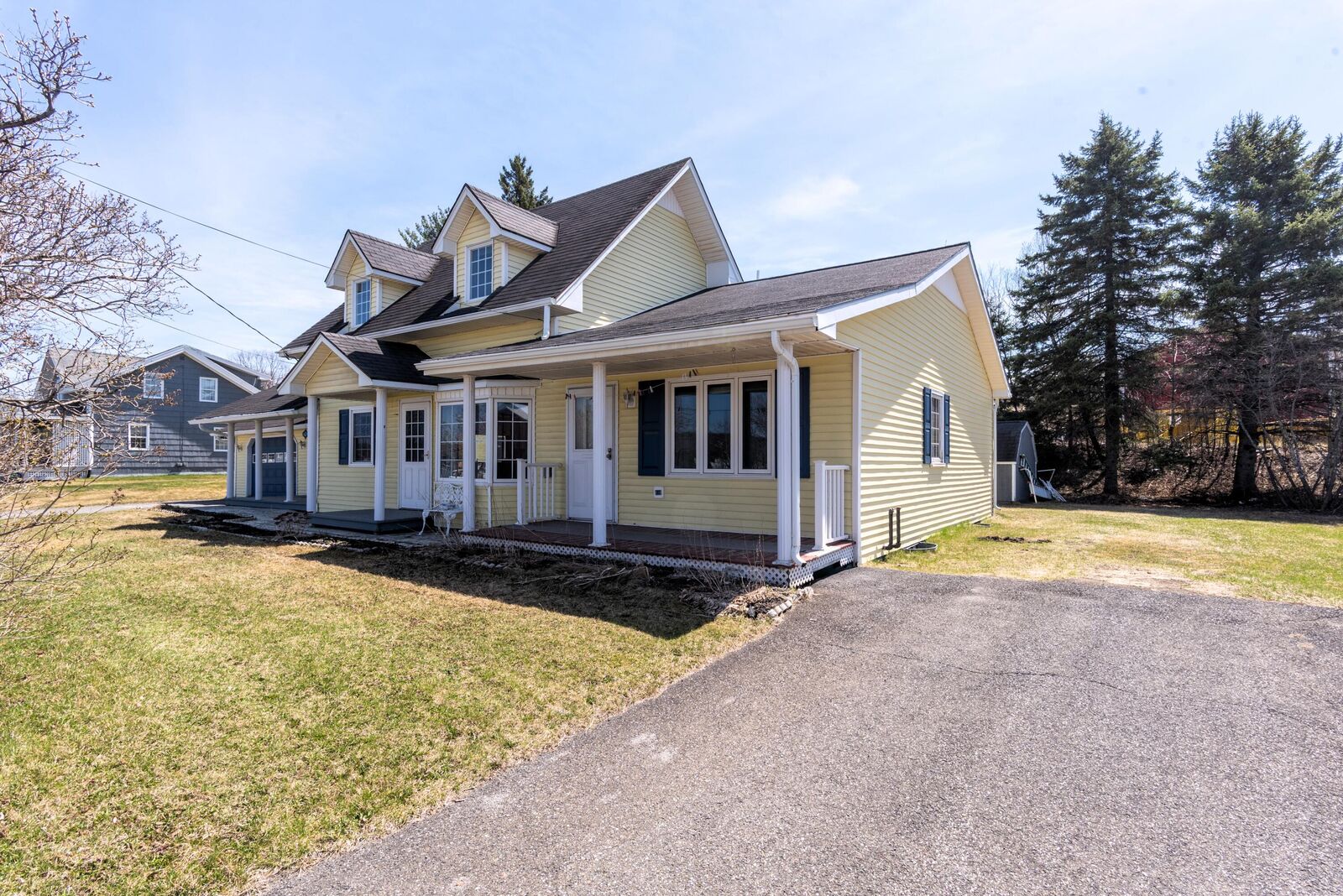 Property Photo:  633 Main Street  ME 04756