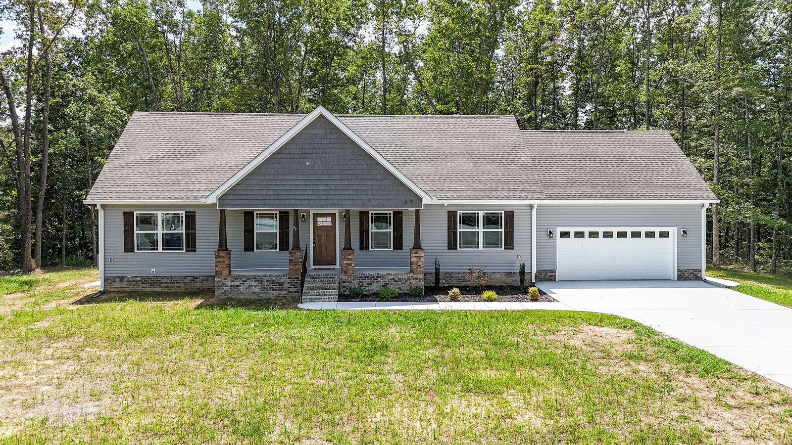 Property Photo:  45 Winterberry Cir  TN 37355 
