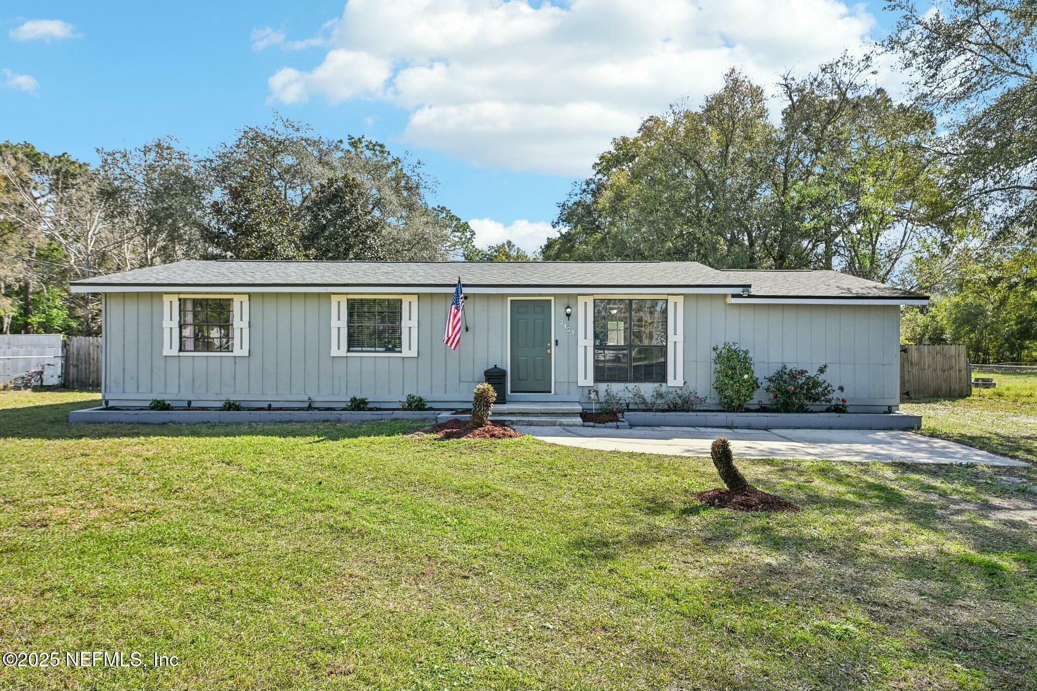 Property Photo:  3929 Randall Road  FL 32043 