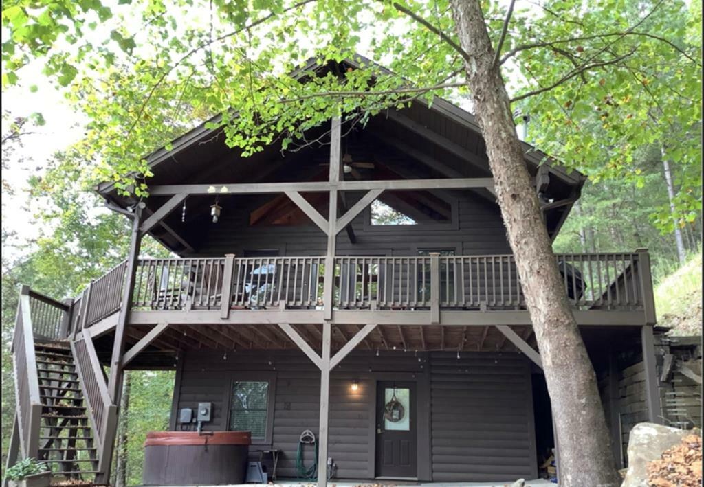 Property Photo: 223 Novena Court GA 30540