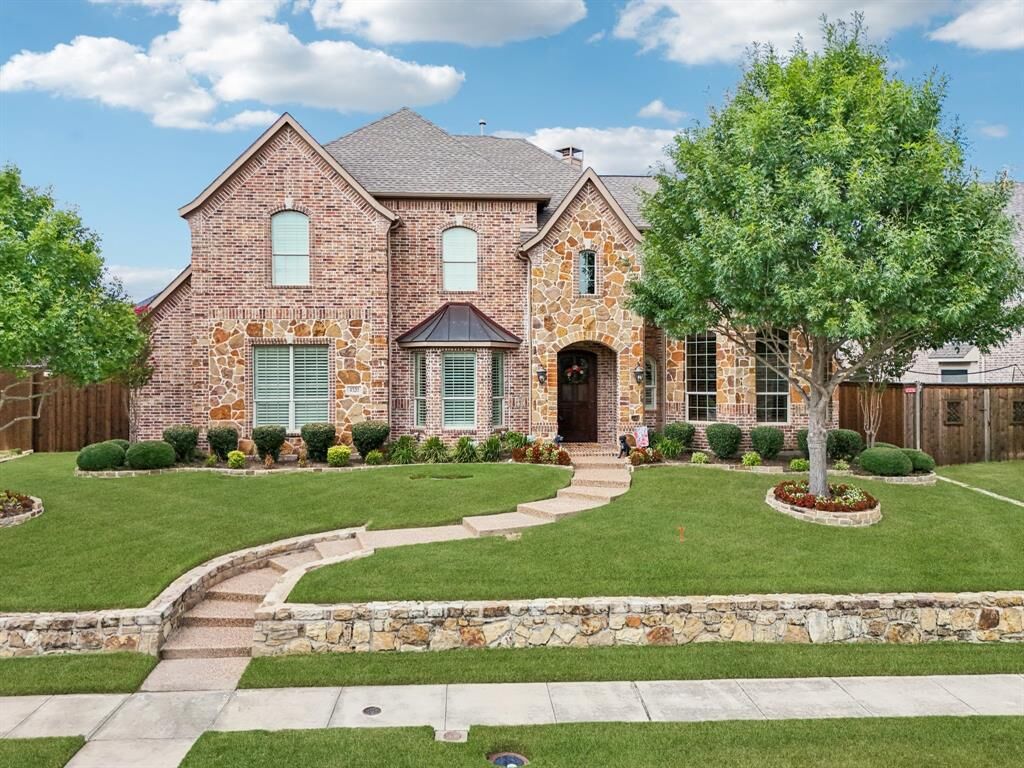 Property Photo:  4320 Chevy Chase Lane  TX 75033 