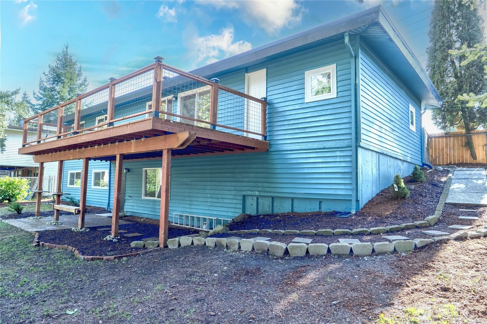 Property Photo:  30204  7th Avenue S  WA 98003 