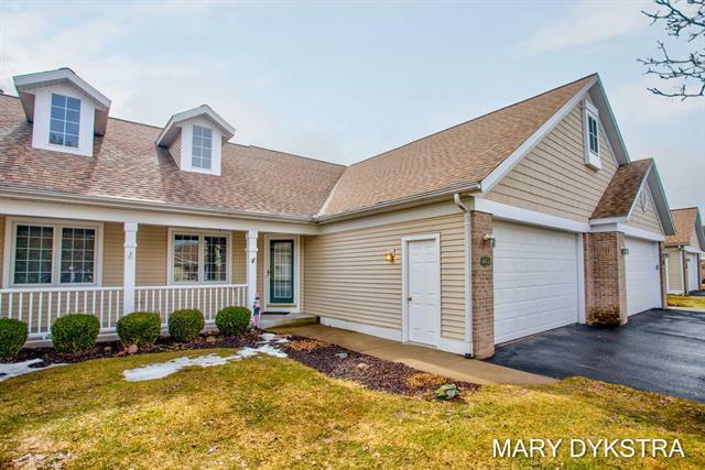 8870 Peninsula Court 12  Zeeland Twp MI 49464 photo