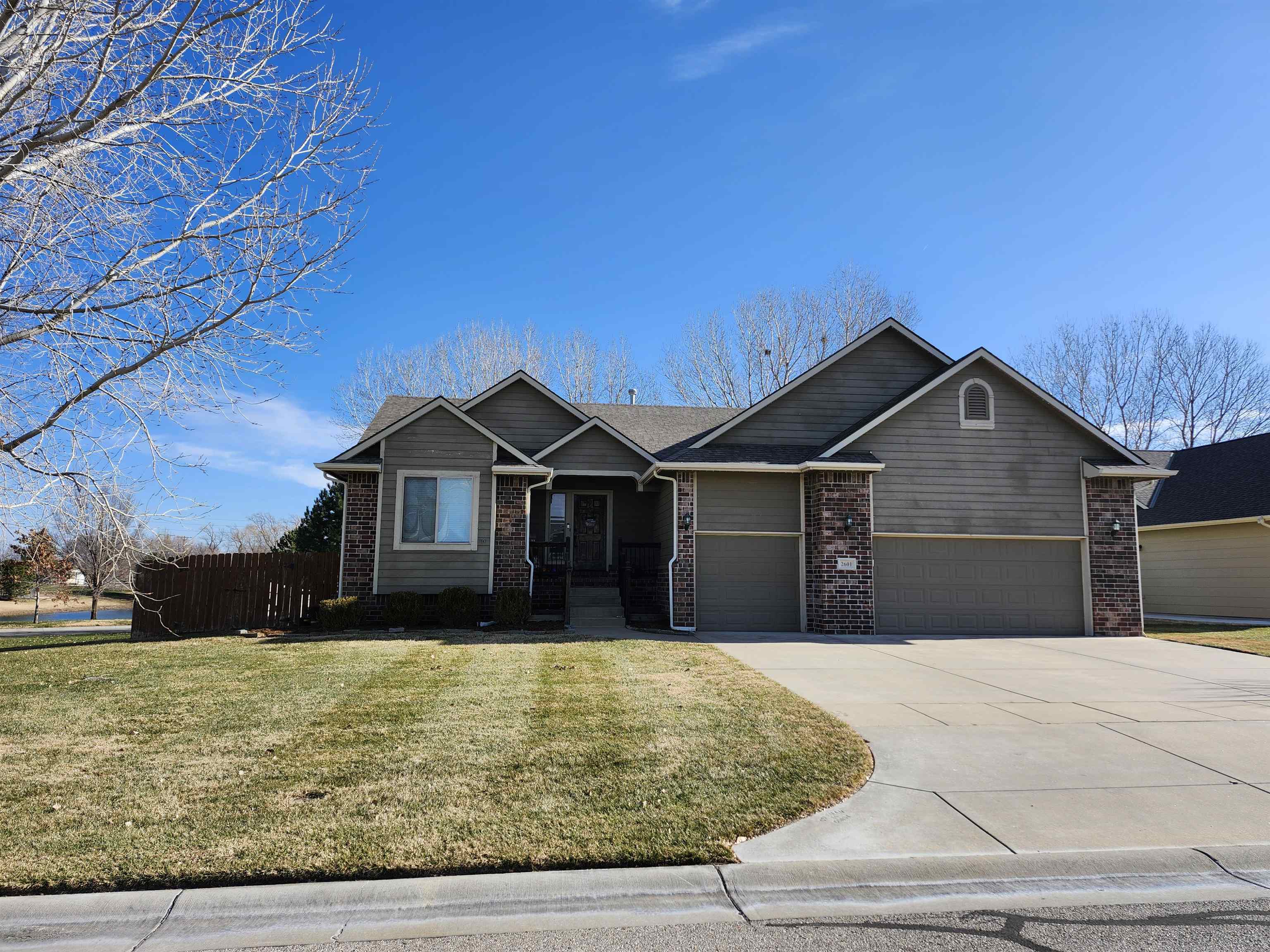 Property Photo: 2601 W 58th Ct N KS 67204