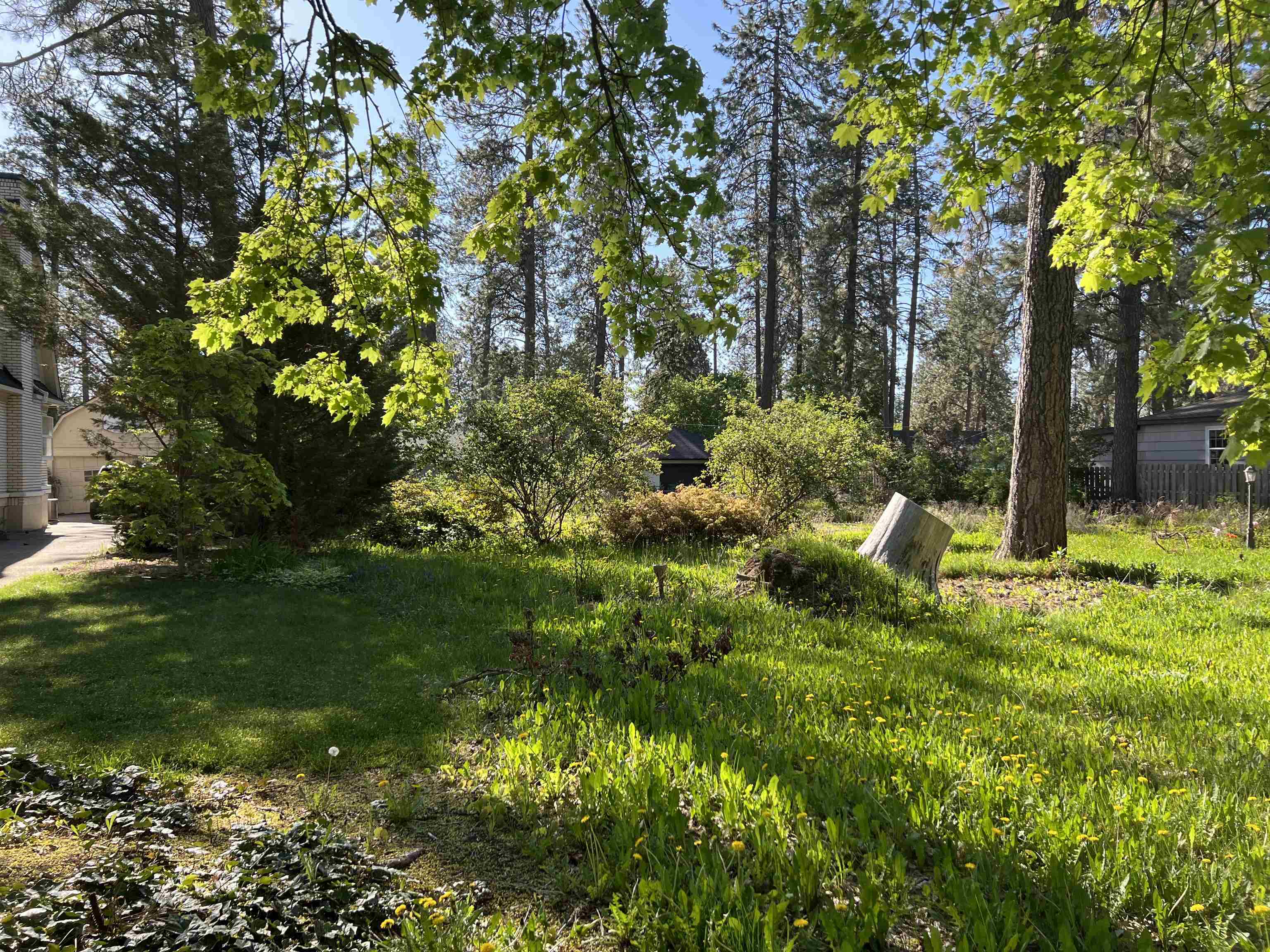 Property Photo: 3338 S Manito Blvd WA 99203