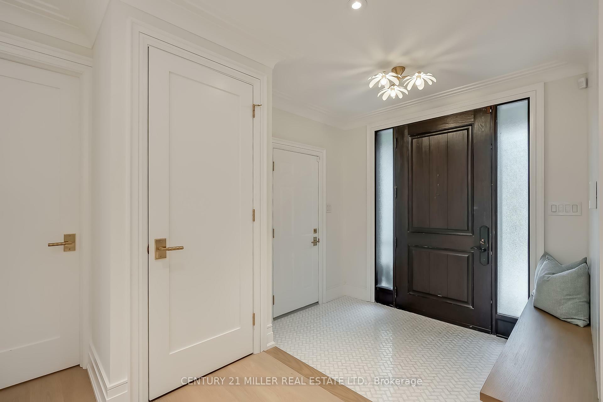 Property Photo: 406 Maple Grove Drive ON L6J 4V7