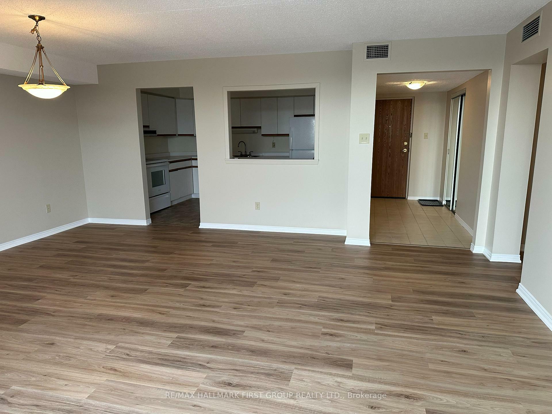 Property Photo: 1 Queen Street 404 ON K9A 1M8
