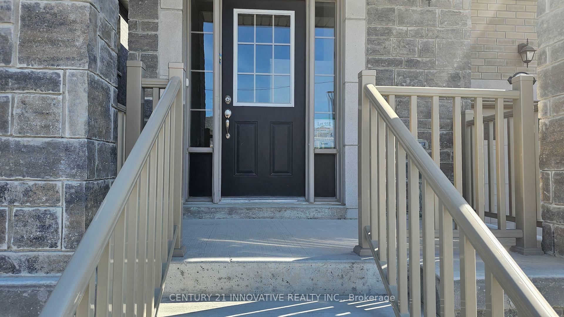 1141 Azalea Avenue  Pickering ON L1X 2R2 photo