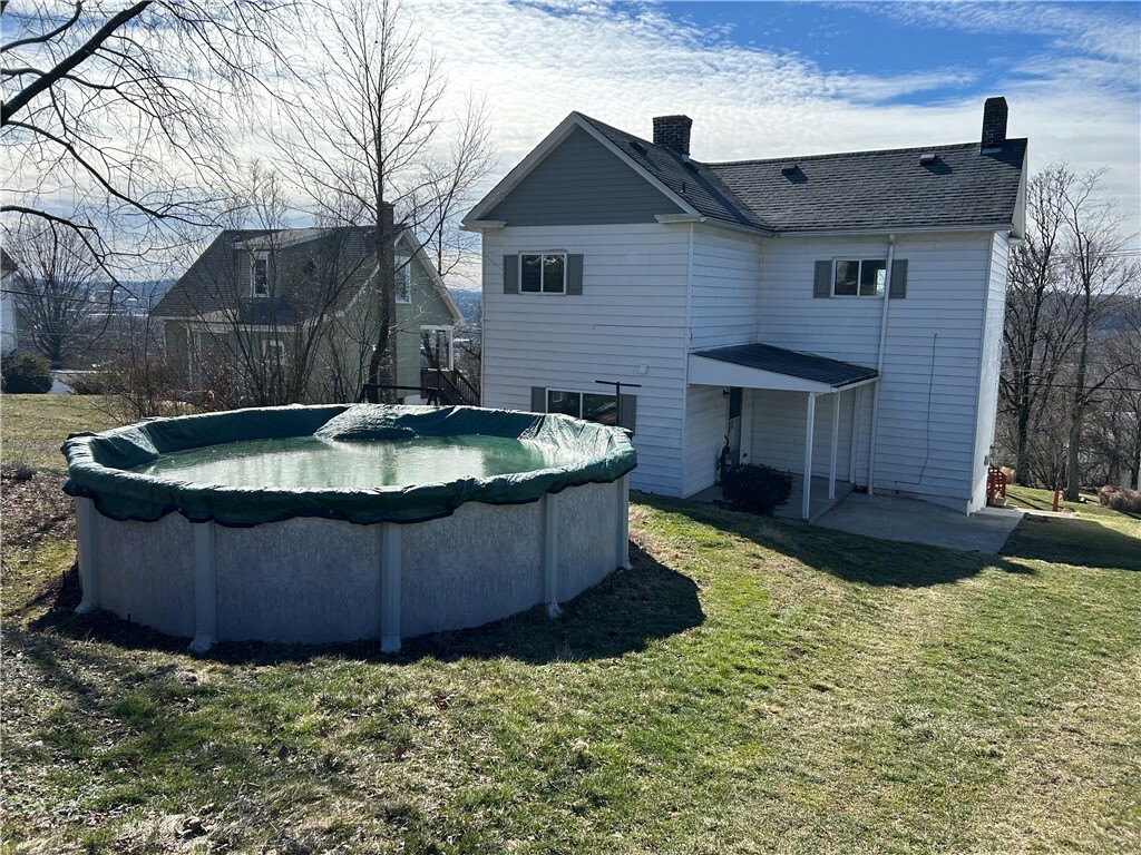 Property Photo: 904 N Jefferson St PA 15425