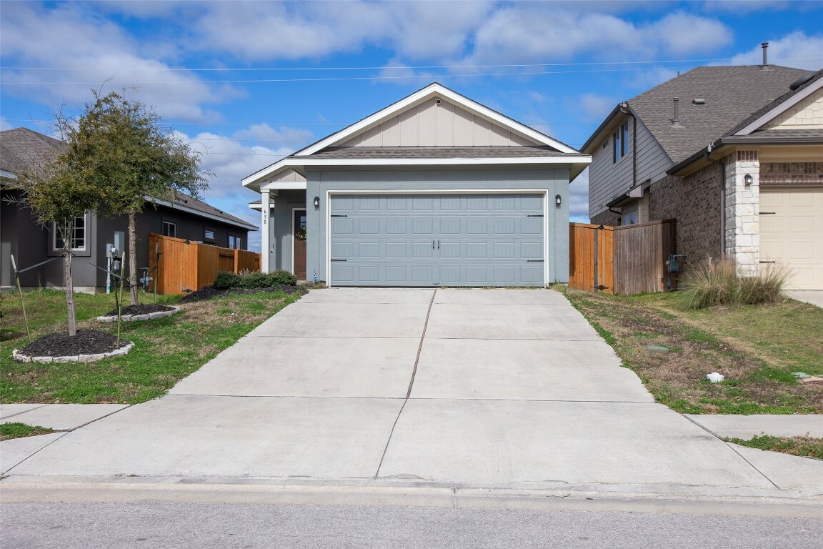 Property Photo:  658 Nautical Loop  TX 78640 