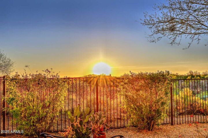 Property Photo:  10829 E Volterra Court  AZ 85262 