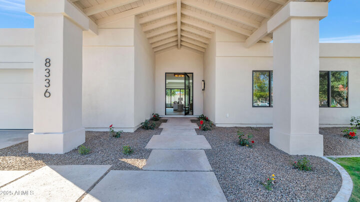 Property Photo:  8336 N 72nd Place  AZ 85258 