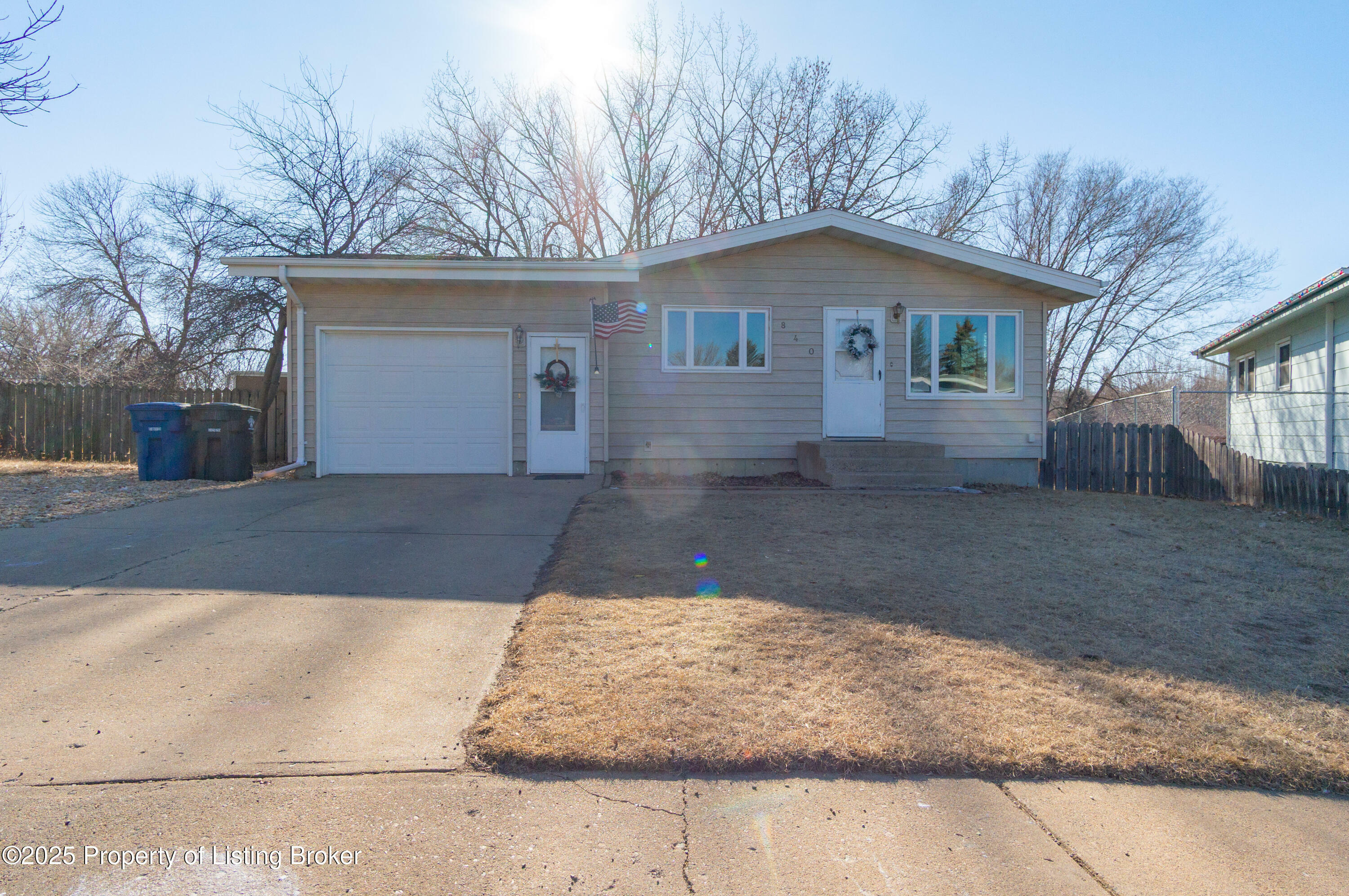 Property Photo: 840 Bighorn Drive ND 58601
