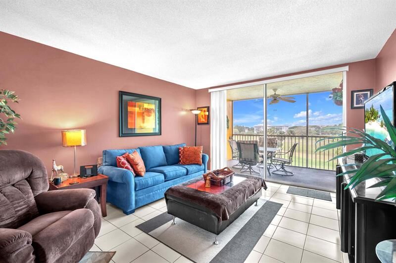 Property Photo: 2601 S Course Dr 408 FL 33069