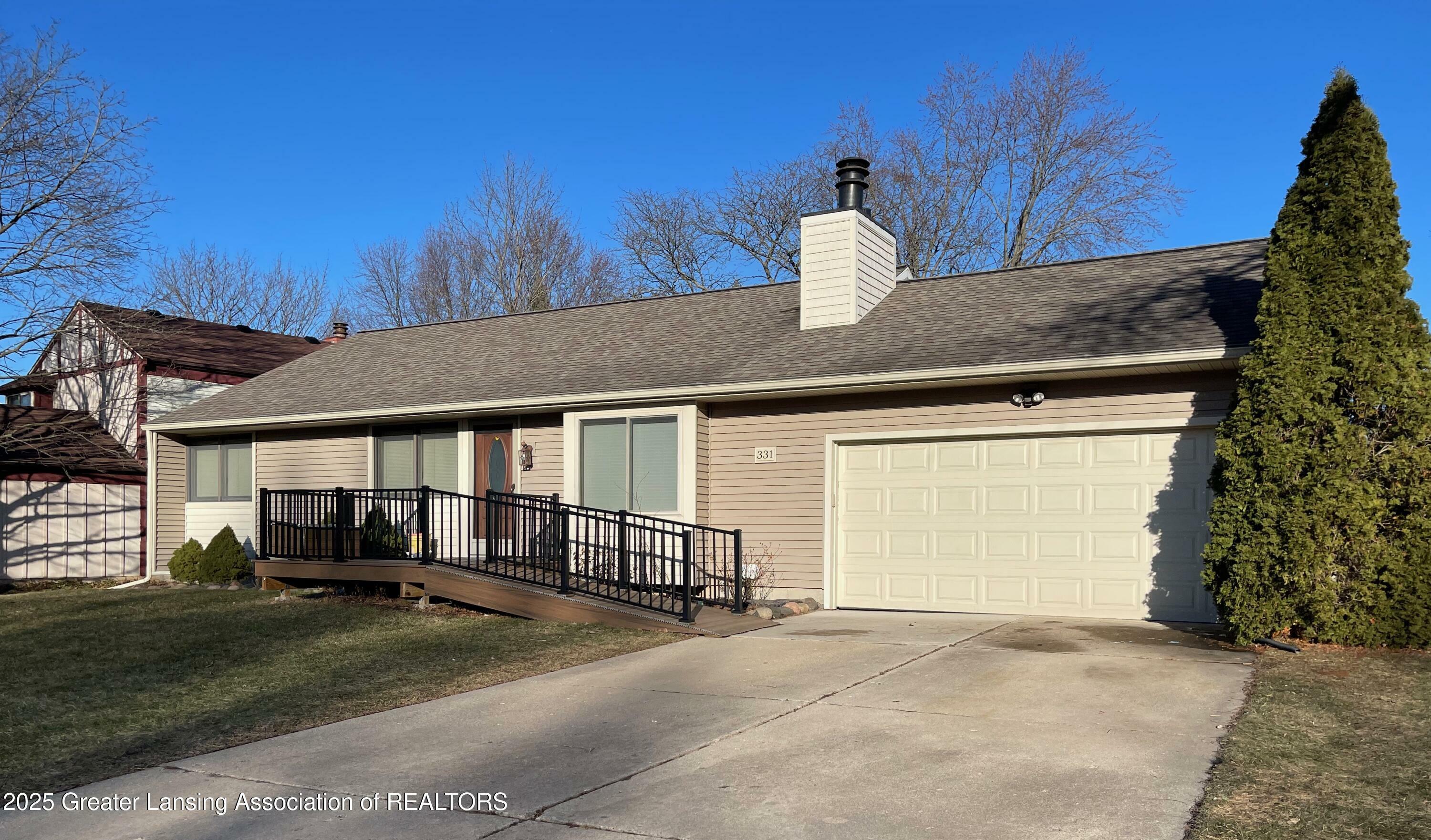 Property Photo:  331 Park Meadows Drive  MI 48917 