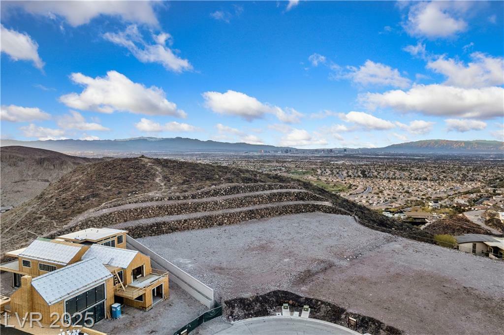Property Photo: 25 Sanctuary Peak Court NV 89012