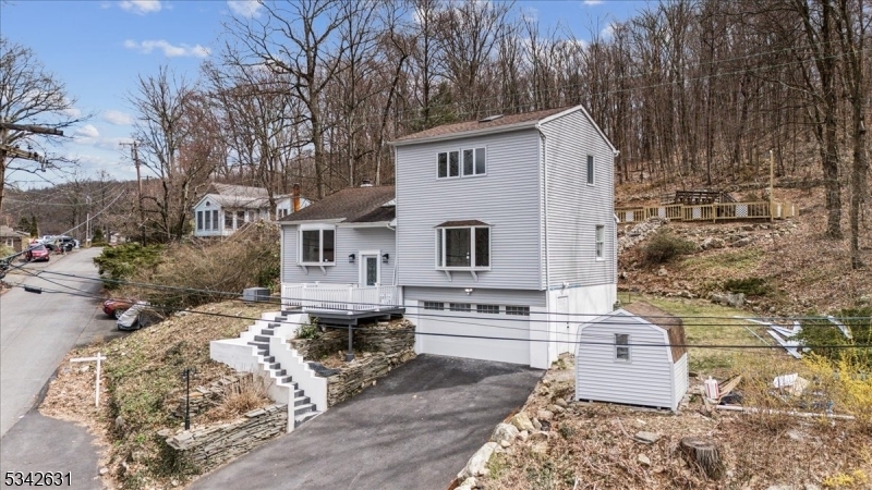 2 Sachem Rd  Jefferson Twp. NJ 07849 photo