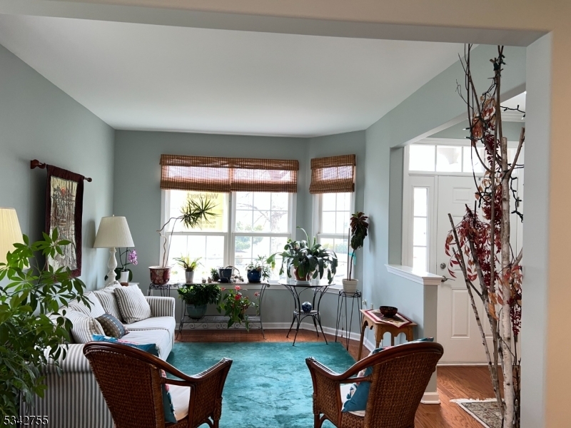 Property Photo: 25 Hancock Pl NJ 08873