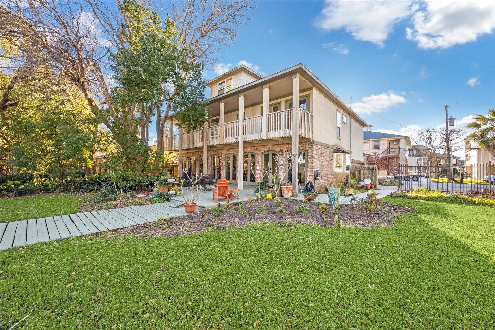 Property Photo: 5 Harbor Lane TX 77565