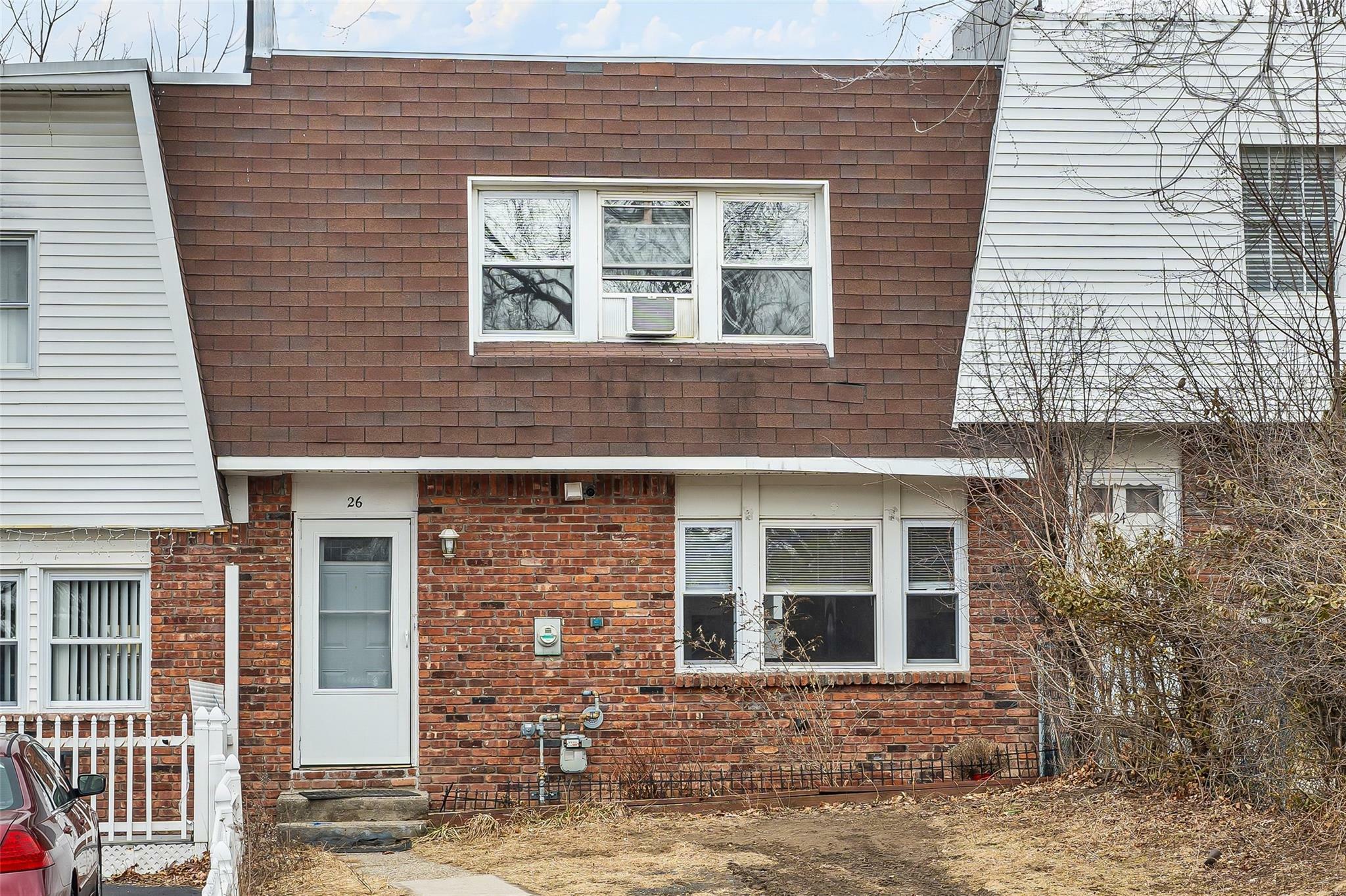 Property Photo:  26 Chaucer Court  NY 10941 