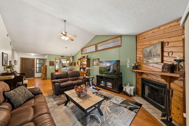 Property Photo:  2696 Orange Peel Court  FL 32806 